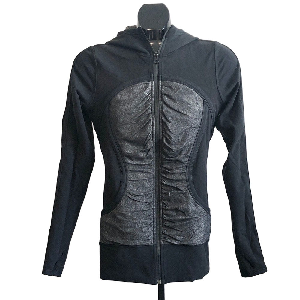 Lululemon Ladies “Pure Balance” Black and Grey Jacket, Size 8
